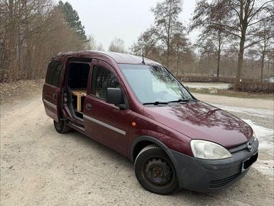 Gebraucht Opel Combo 75 PS (55 kW) 2003 Rot Van / Kleinbus