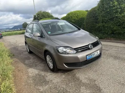 Gebraucht VW Golf VI Comfortline 81 PS (59 kW) 2010 Andere farben Kleinwagen