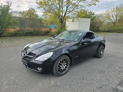 Second-hand Mercedes SLK200 184 CP (135 kW) 2008 Negru Cabrio