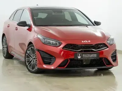 Gebraucht Kia ProCeed GT GT 204 PS (150 kW) 2022 Rot Kleinwagen