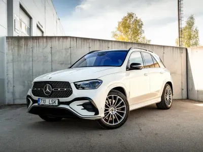 Gebraucht Mercedes GLE450 AMG AMG 367 PS (269 kW) 2023 Weiß SUV