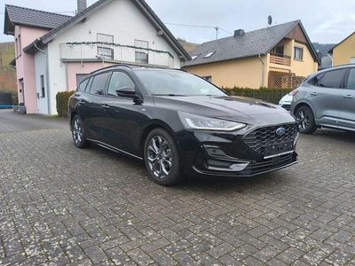 Gebraucht Ford Focus ST-Line X 125 PS (91 kW) 2023 Schwarz Limousine