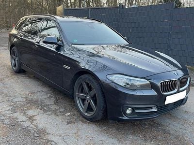 Gebraucht BMW 530 258 PS (189 kW) 2015 Grau Limousine