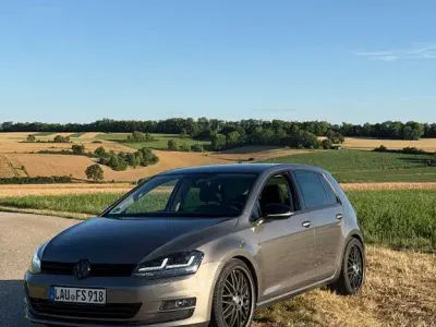 Gebraucht VW Golf VII Allstar 110 PS (80 kW) 2016 Grau Limousine
