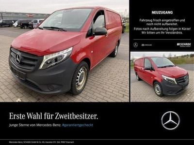 Gebraucht Mercedes Vito 163 PS (119 kW) 2022 Rot Van