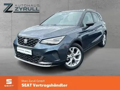 Gebraucht Seat Arona FR 110 PS (80 kW) 2022 Grau SUV