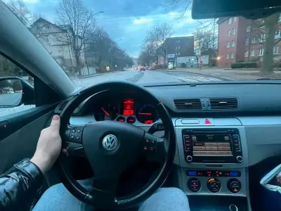 Gebraucht VW Passat 170 PS (125 kW) 2008 Blau Limousine