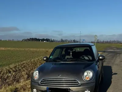Gebraucht Mini ONE 98 PS (72 kW) 2011 Grau Kleinwagen