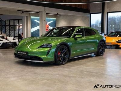 Grün Gebraucht 2021 Porsche Taycan Cross Turismo Kombi | 64.900 € (Superpreis)