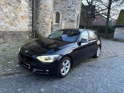 Gebraucht BMW 116 Sport Line 116 PS (85 kW) 2015 Schwarz Kleinwagen