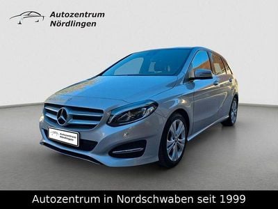 Gebraucht Mercedes B200 Business 156 PS (114 kW) 2018 Silber Van / Kleinbus