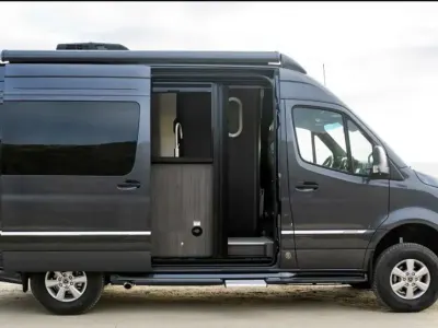 Neu Mercedes Sprinter 170 PS (125 kW) 2026 Grau Van