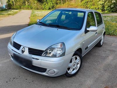 Usata Renault Clio II 75 CV (55 kW) 2005 Grigio Utilitaria