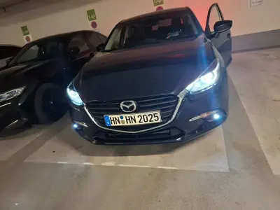 Usata Mazda 3 150 CV (110 kW) 2017 Nero Berlina