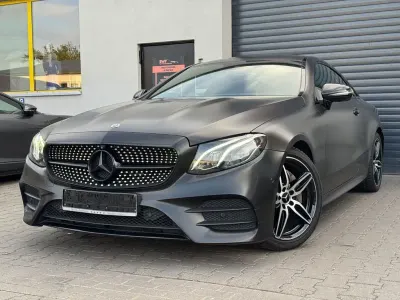 Gebraucht Mercedes E200 AMG line 184 PS (135 kW) 2017 Schwarz Coupé