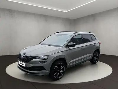 Stahlgrau Gebraucht 2021 Skoda Karoq SUV | 22.800 € (Guter Preis)