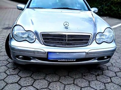 Usata Mercedes C180 Elegance 143 CV (105 kW) 2003 Bianco Berlina
