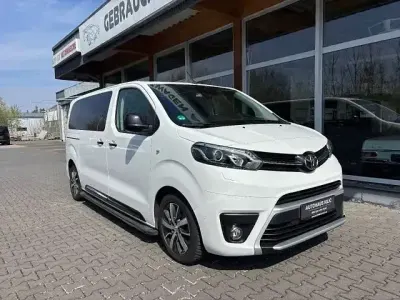 Usata Toyota Proace Verso Executive 272 CV (200 kW) 2020 Bianco Station wagon