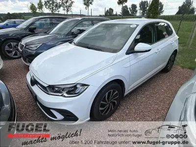 Gebraucht VW Polo IQ Drive 95 PS (69 kW) 2024 Pure white Kleinwagen