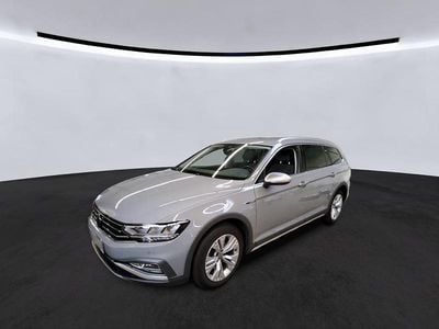 Gebraucht VW Passat Alltrack 200 PS (147 kW) 2022 Mondsteingrau Kombi