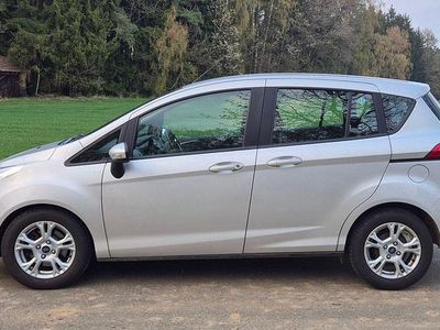 Usata Ford B-MAX SYNC Edition 101 CV (74 kW) 2014 Argento Monovolume