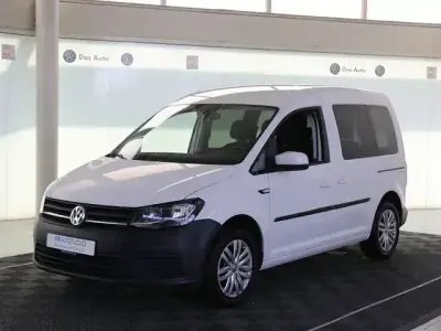 Gebraucht VW Caddy Trendline 125 PS (91 kW) 2016 Weiß Van / Kleinbus