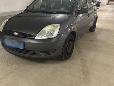 Gebraucht Ford Fiesta 2003 Grau Kleinwagen