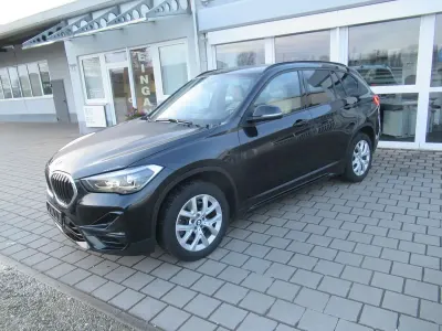 Gebraucht BMW X1 Sport Line 192 PS (141 kW) 2019 Schwarz SUV