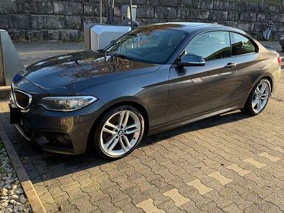 BMW 220