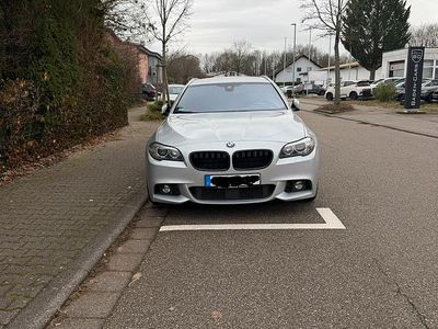 Second-hand BMW 530 Shadowline 258 CP (189 kW) 2016 Argintiu Break