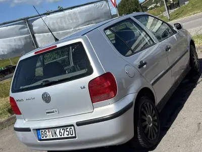 Gebraucht VW Polo Comfortline 75 PS (55 kW) 2000 Limousine