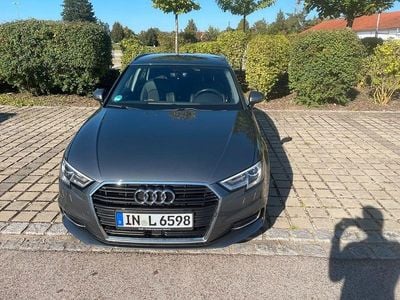 Usata Audi A3 Design 150 CV (110 kW) 2018 Grigio Berlina
