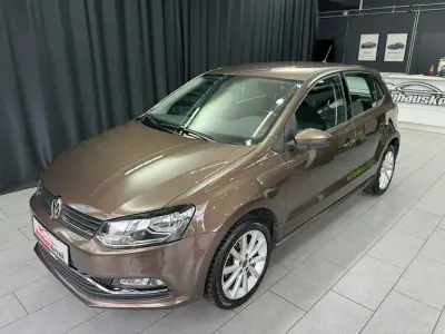 Gebraucht VW Polo Highline 90 PS (66 kW) 2014 Braun Limousine