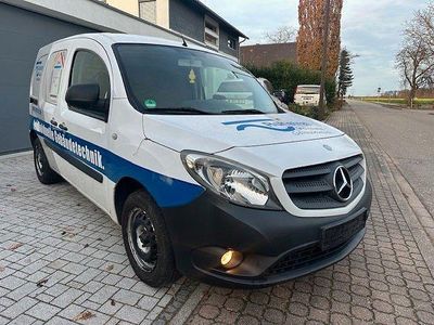 Mercedes Citan 109