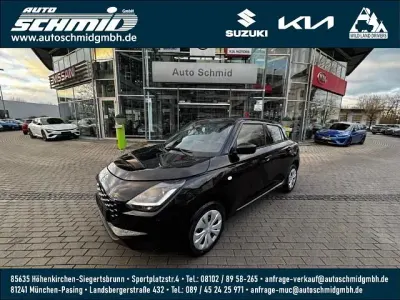 Neu Suzuki Swift Club 83 PS (61 kW) 2026 Schwarz Kleinwagen