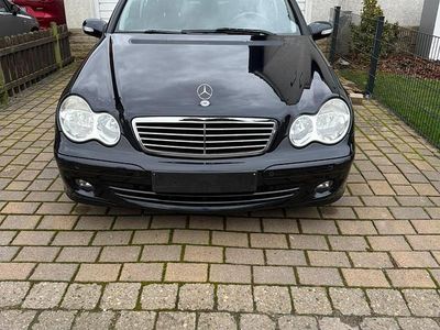 Mercedes C180