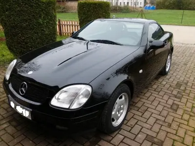 Gebraucht Mercedes SLK200 136 PS (100 kW) 1999 Schwarz Cabrio