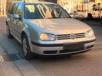 Używany VW Golf IV Edition 105 KM (77 kW) 2001 Srebrny Kombi
