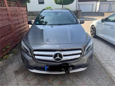 Mercedes GLA200