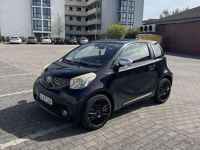 Usata Toyota iQ 90 CV (66 kW) 2009 Nero Utilitaria