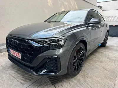 Neu Audi Q8 S-Line 286 PS (210 kW) 2026 Grau SUV
