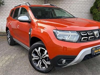 Gebraucht Dacia Duster Prestige 150 PS (110 kW) 2022 Orange SUV