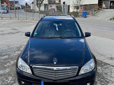 Gebraucht Mercedes C200 Elegance 136 PS (100 kW) 2010 Schwarz Kombi