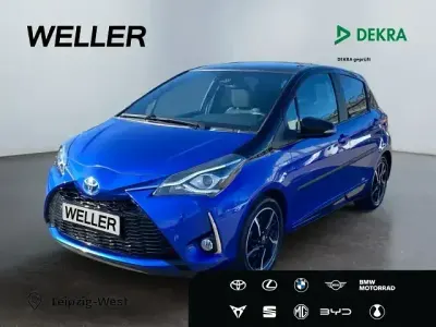 Gebraucht Toyota Yaris Hybrid Style 101 PS (74 kW) 2017 Blau Kleinwagen