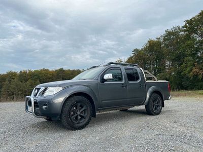 gebraucht Nissan Navara Facelift D40 manuell 190 PS Vollausstattung