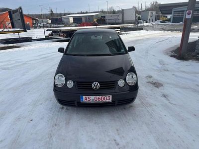 Schwarz Gebraucht 2004 VW Polo Cricket Limousine | 1.990 € (Fairer Preis)