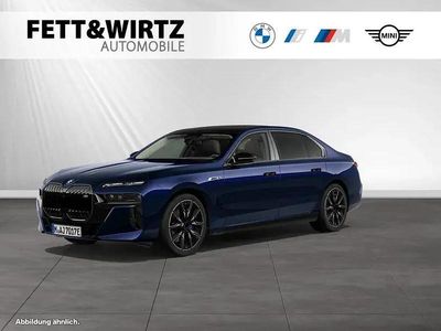 Usata BMW M760e M Sport 571 CV (419 kW) 2025 Blu Berlina