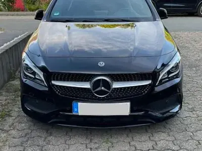 Używany Mercedes CLA180 Shooting Brake Edition 122 KM (89 kW) 2018 Czarny Kombi