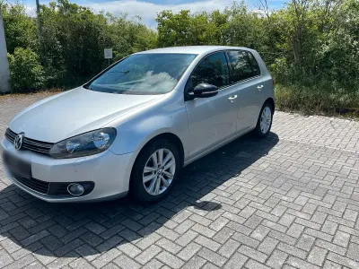 Gebraucht VW Golf VI 86 PS (63 kW) 2011 Silber Kleinwagen