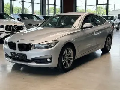 Gebraucht BMW 318 Gran Turismo Sport Line 143 PS (105 kW) 2014 Silber Coupé